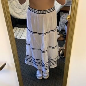 Maxi white and blue monsoon skirt size M